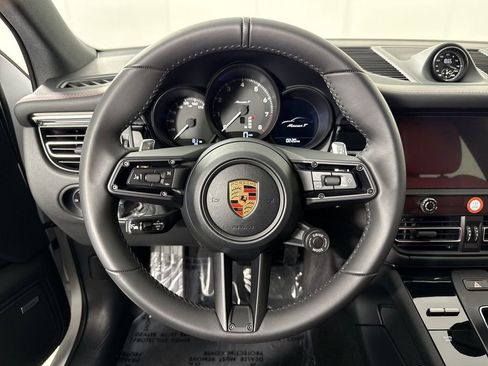 Certified 2026 Porsche Macan Turbo AWD/4WD image 36