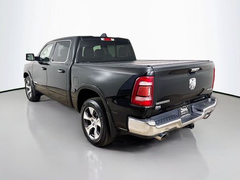 Used 2019 RAM 1500 Laramie AWD/4WD image 10