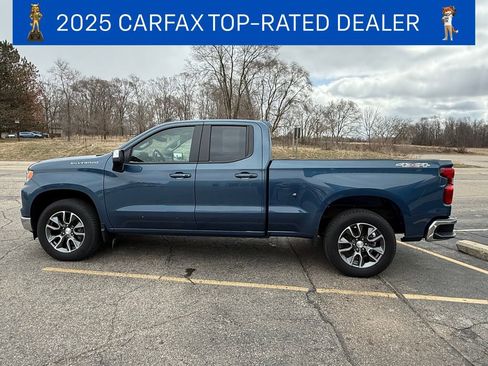 Certified 2024 Chevrolet Silverado 1500 LT image 2