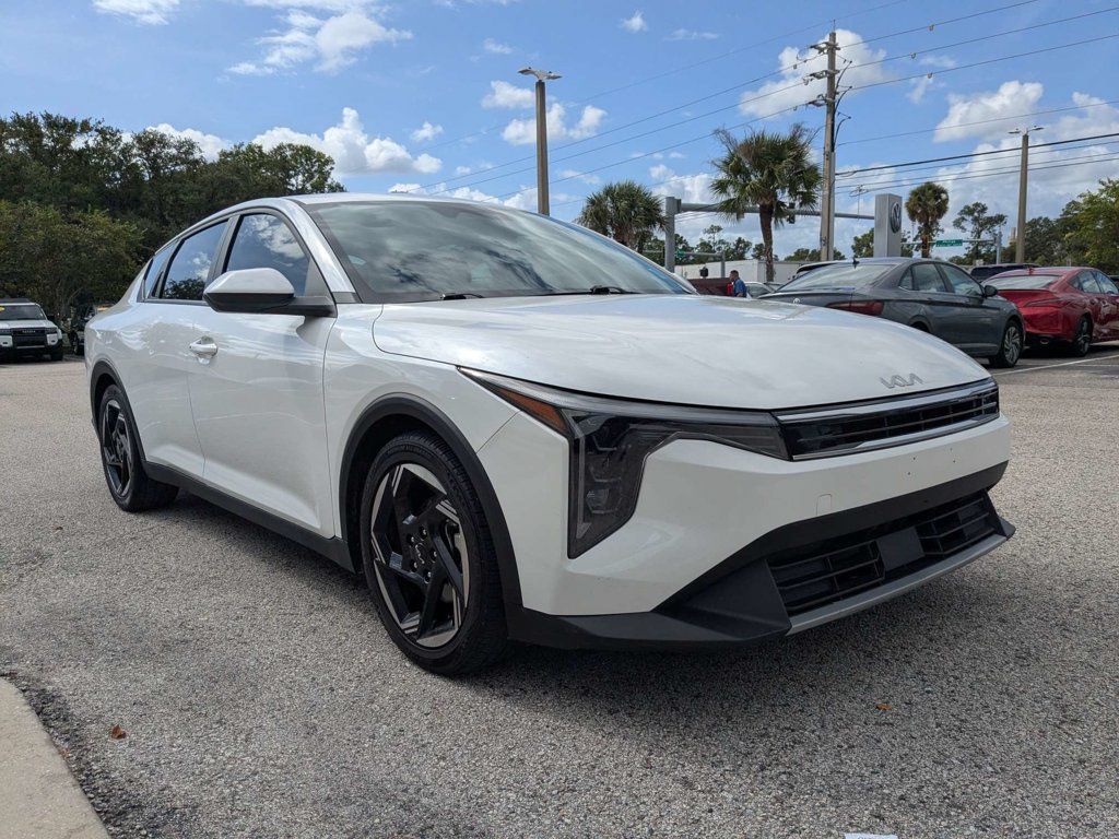 Used 2025 Kia K4 EX FWD image 8
