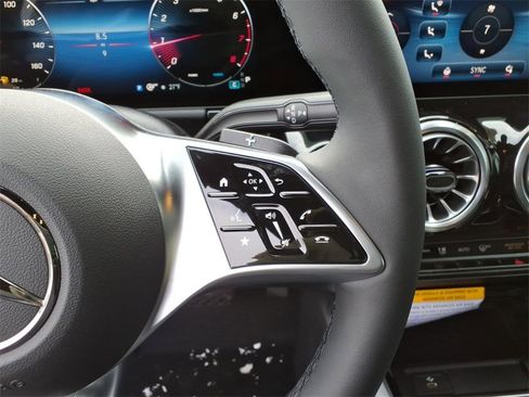 New 2026 Mercedes-Benz GLA 250 4MATIC image 21