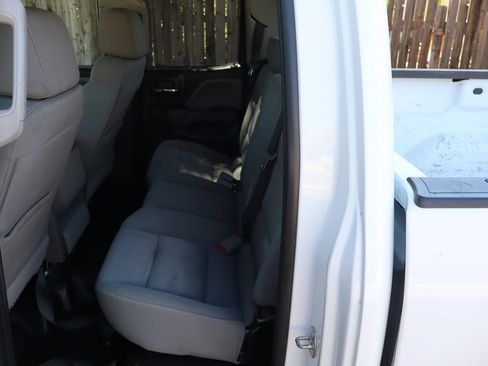 Used 2019 Chevrolet Silverado 1500 W/T w/ WT Convenience Package AWD/4WD image 21