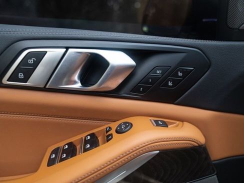 Used 2023 BMW X5 sDrive40i w/ Executive Package image 28