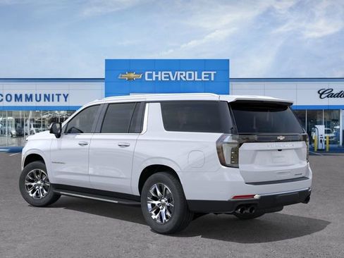 New 2026 Chevrolet Suburban Premier AWD/4WD image 5