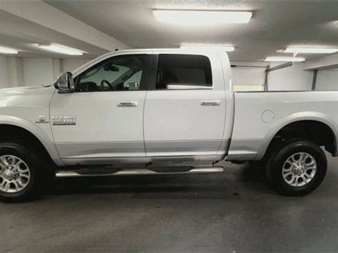 Used 2016 RAM 2500 Laramie image 5