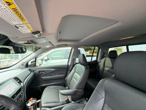Used 2023 Honda Ridgeline RTL-E image 10