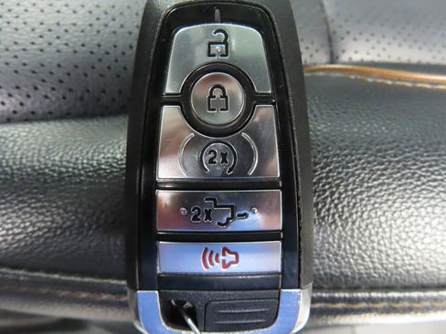 Used 2025 Ford F150 Lariat w/ Equipment Group 502A High AWD/4WD image 78