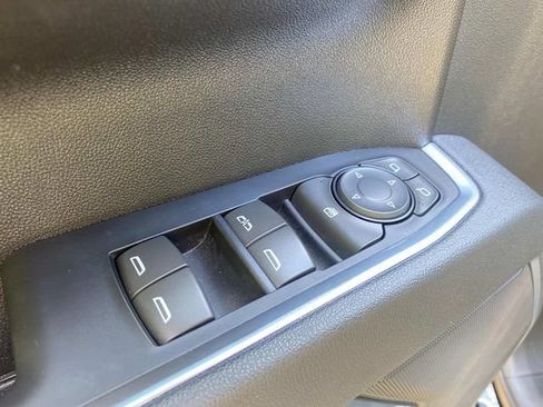 Used 2025 Chevrolet Silverado 1500 RST AWD/4WD image 13
