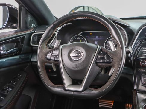 Used 2023 Nissan Maxima SR w/ Sport Mat Group FWD image 12