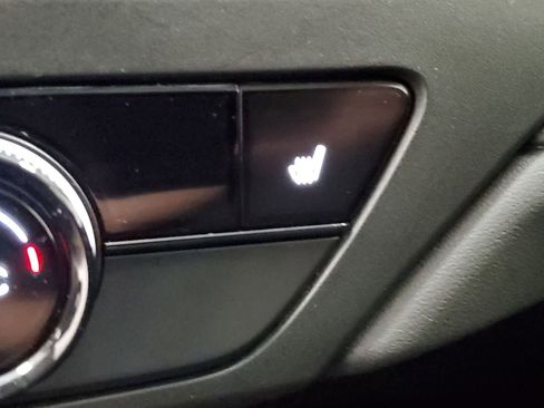 Certified 2025 Honda Accord SE image 6