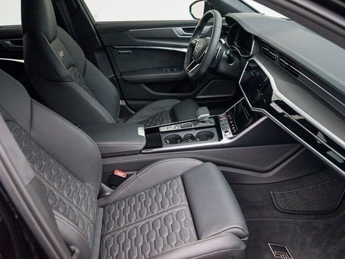 Used 2024 Audi RS 6 performance image 24