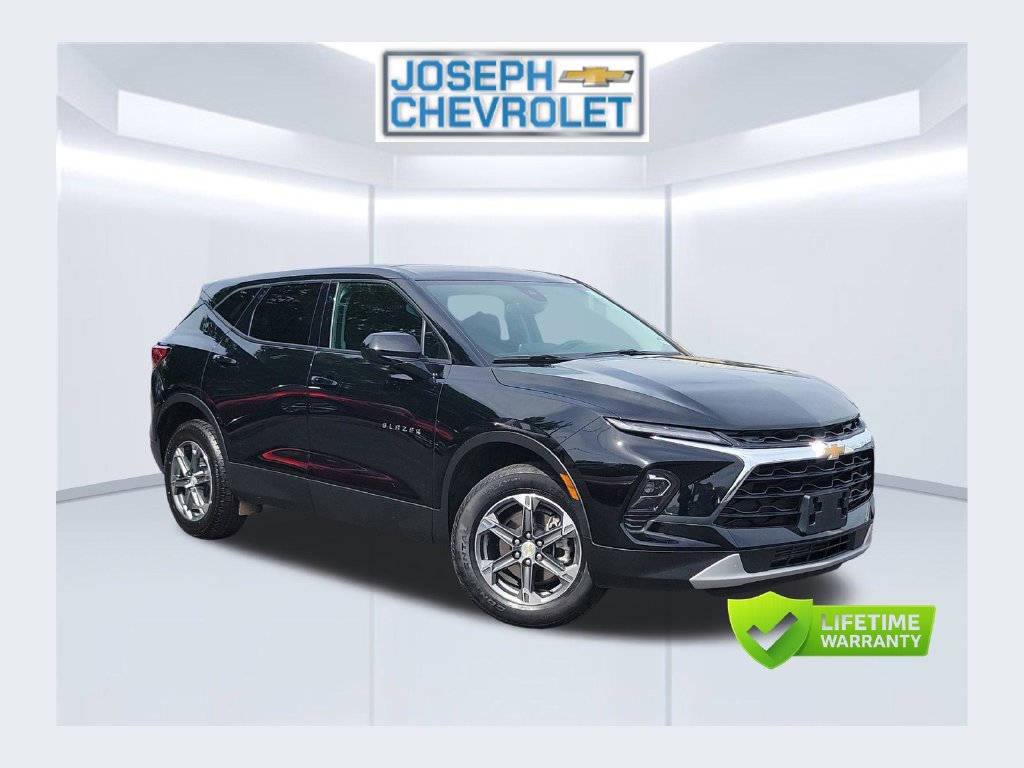 Used 2025 Chevrolet Blazer LT FWD 360° Tour