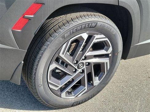 New 2025 Hyundai Tucson Limited image 26