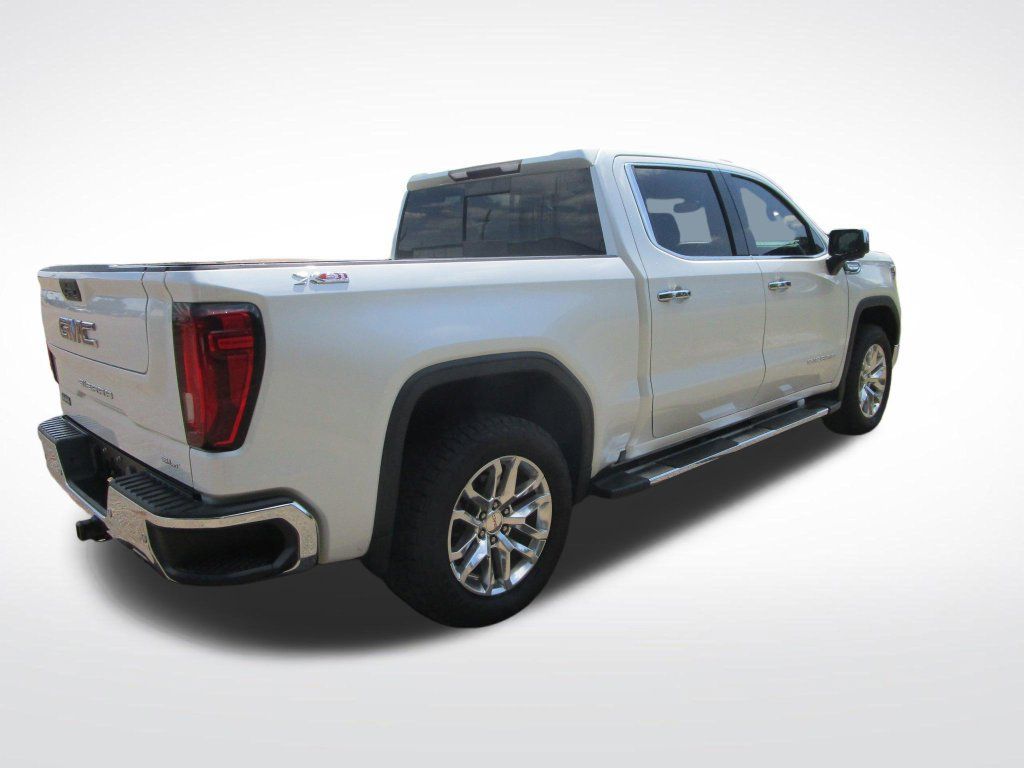 Used 2021 GMC Sierra 1500 SLT w/ SLT Convenience Package AWD/4WD image 10