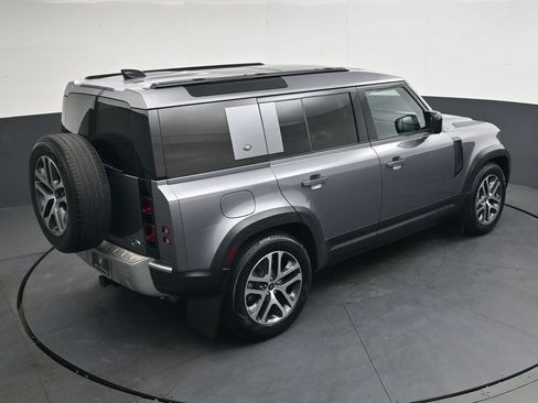 Used 2020 Land Rover Defender 110 SE AWD/4WD image 28