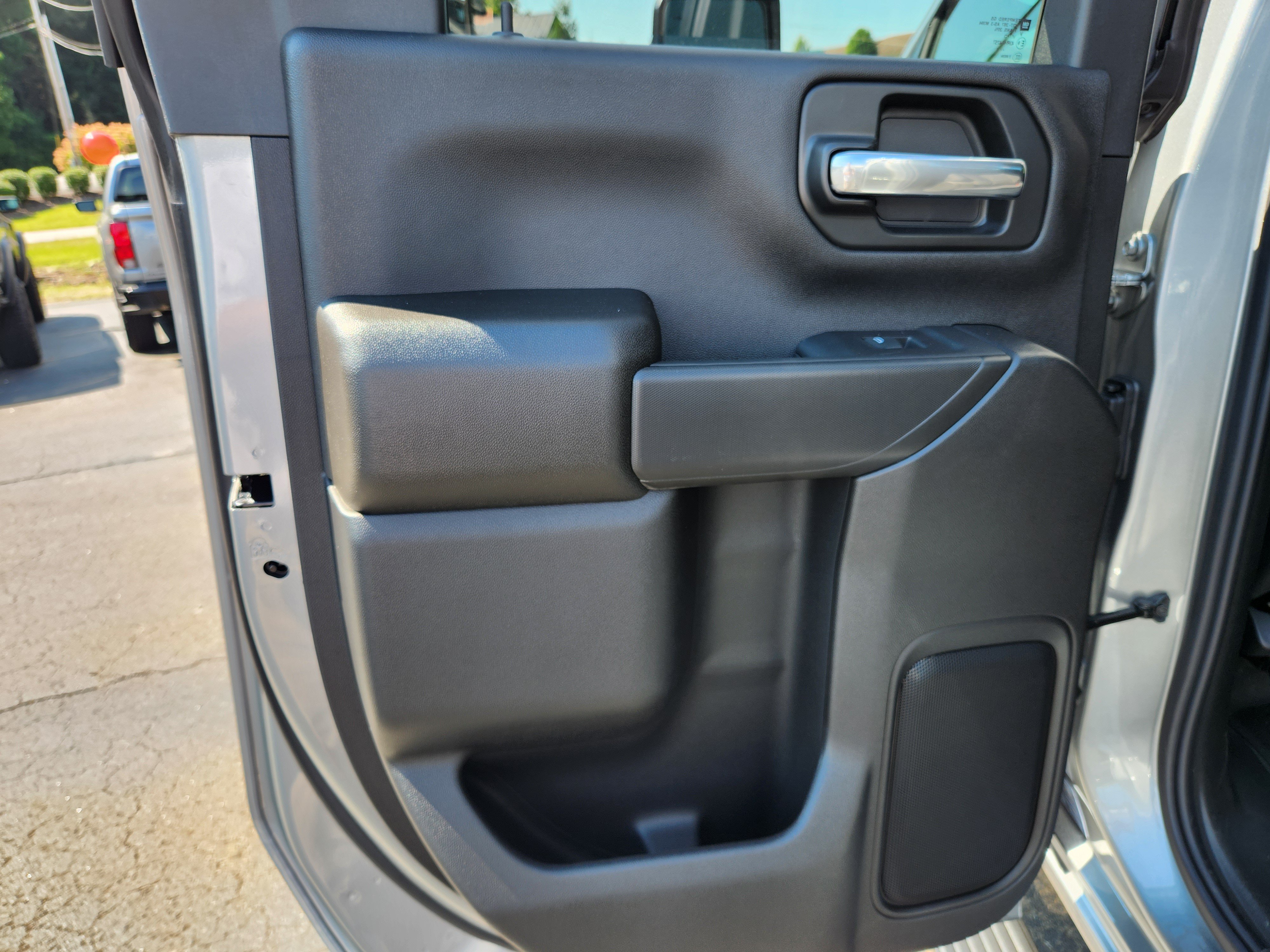 New 2026 Chevrolet Silverado 2500 Custom w/ Custom Value Package AWD/4WD image 16
