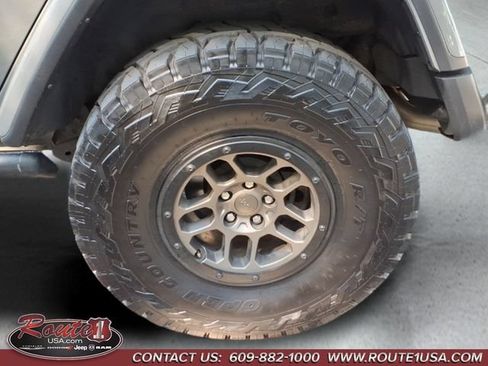 Used 2023 Jeep Wrangler Unlimited Rubicon 392 w/ Xtreme Recon 35" Tire Package AWD/4WD image 10