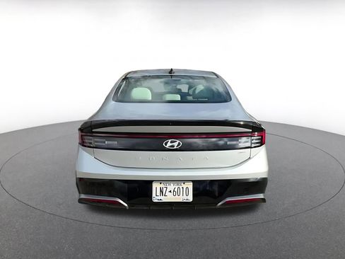 Used 2025 Hyundai Sonata SEL image 12