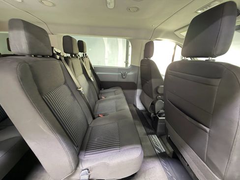 Used 2018 Ford Transit 150 XL RWD image 23