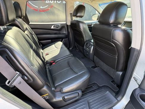 Used 2013 Nissan Pathfinder SL w/ SL Premium Pkg AWD/4WD image 16
