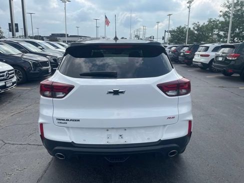 Certified 2023 Chevrolet TrailBlazer RS w/ Sun and Liftgate Package FWD image 3