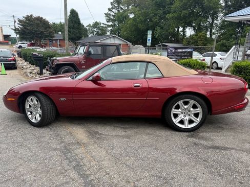 Used 2000 Jaguar XK8 Convertible RWD image 10