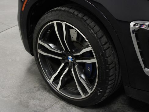 Used 2015 BMW X6 M image 10