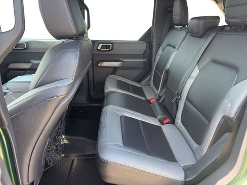 Used 2022 Ford Bronco Black Diamond AWD/4WD image 10