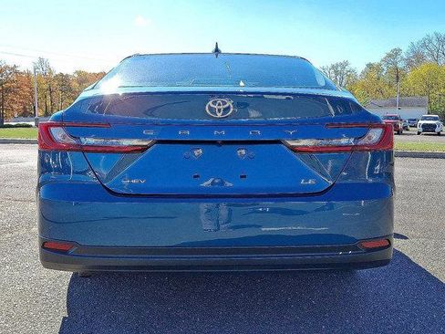 Certified 2025 Toyota Camry LE image 28