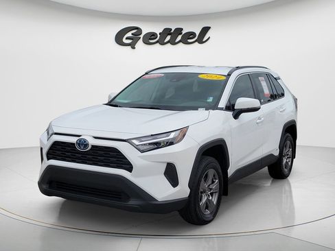 Certified 2024 Toyota RAV4 XLE AWD/4WD image 1