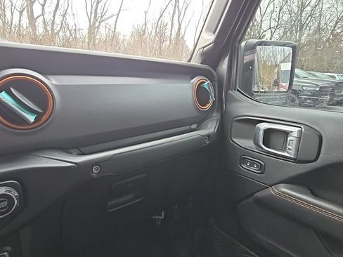 Used 2021 Jeep Gladiator Mojave image 25