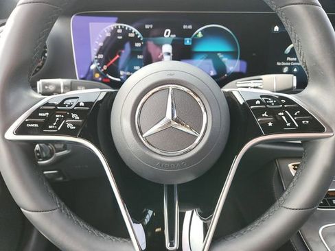Used 2022 Mercedes-Benz E 350 Sedan image 24