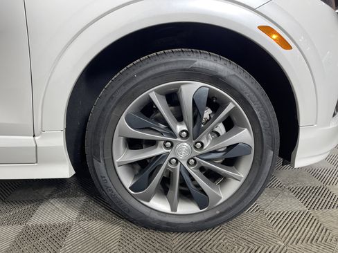 Used 2022 Buick Encore GX Select w/ Sport Touring Package image 6