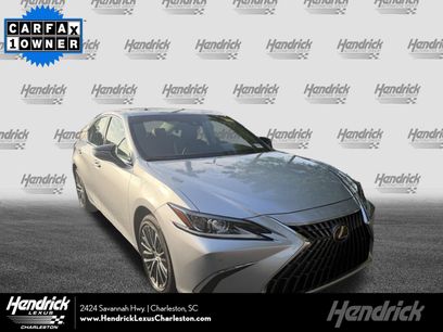 Used 2025 Lexus ES 350 w/ Premium Package