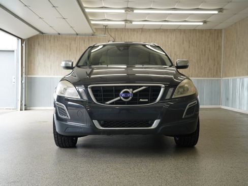 Used 2012 Volvo XC60 T6 AWD/4WD image 2