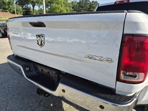 Used 2015 RAM 3500 Tradesman w/ Chrome Appearance Group AWD/4WD image 8
