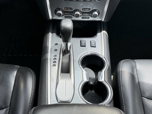 Used 2017 Nissan Pathfinder SL w/ SL Tech Package FWD image 19