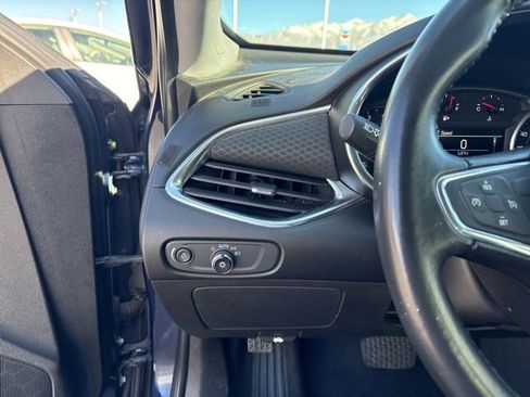 Used 2016 Chevrolet Malibu LT image 13