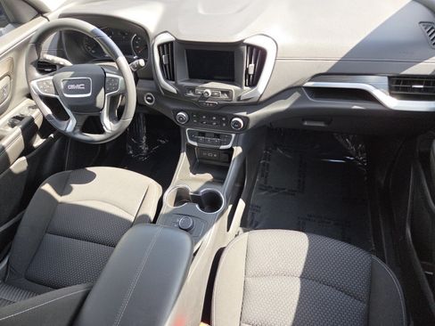 Used 2023 GMC Terrain SLE FWD image 22