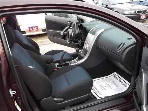 Used 2010 Scion tC FWD image 8