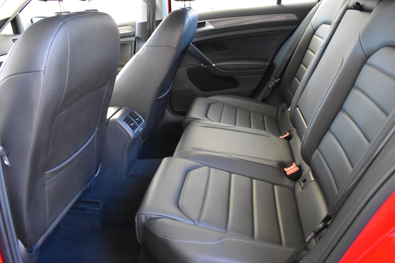 Used 2018 Volkswagen Golf Alltrack AWD/4WD image 26