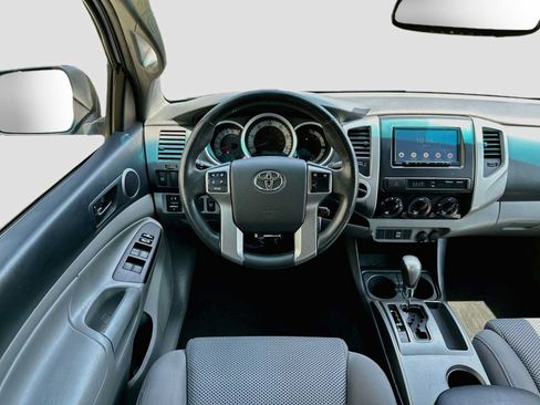 Used 2012 Toyota Tacoma 4x4 Double Cab w/ TRD Sport Pkg image 21