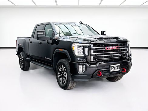 Used 2022 GMC Sierra 2500 AT4 w/ AT4 Preferred Package AWD/4WD image 3