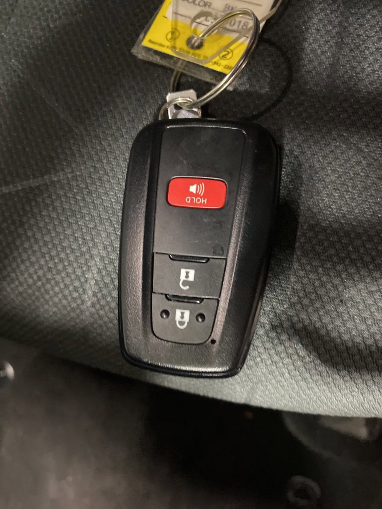 Used 2023 Toyota RAV4 XLE AWD/4WD image 25