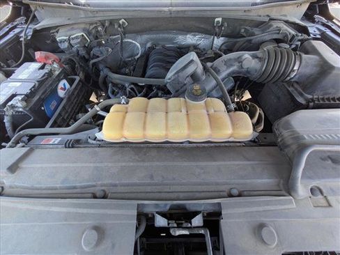 Used 2015 Ford F150 XLT AWD/4WD image 16