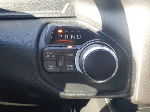 Used 2019 RAM 1500 Big Horn image 24