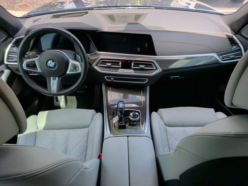 Used 2023 BMW X5 M50i w/ Executive Package AWD/4WD image 32