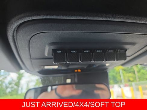 Used 2022 Ford Bronco 4-Door AWD/4WD image 17