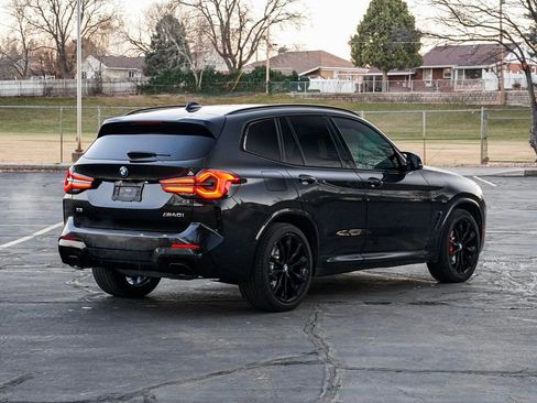 Used 2022 BMW X3 M40i w/ Premium Package image 5