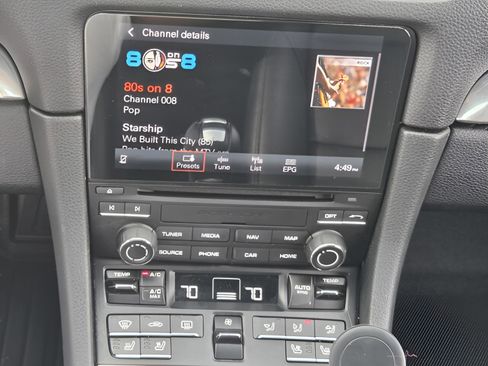 Used 2021 Porsche 718 Boxster image 19